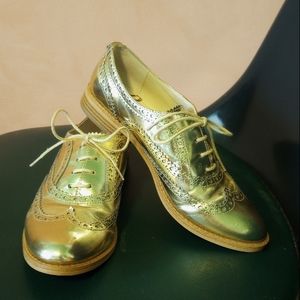 Sam Edelman Gold Wingtip Brogues Lace Ups 7.5